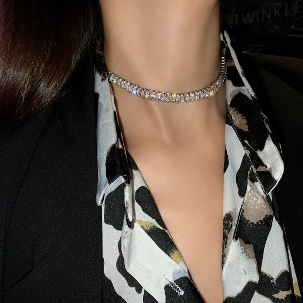 COPY - NEW 18K White Gold Baguette Square Diamond Necklace - Picture 5 of 9